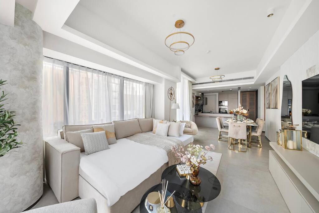 First Class 3br Lively Sanctuary * Dubai