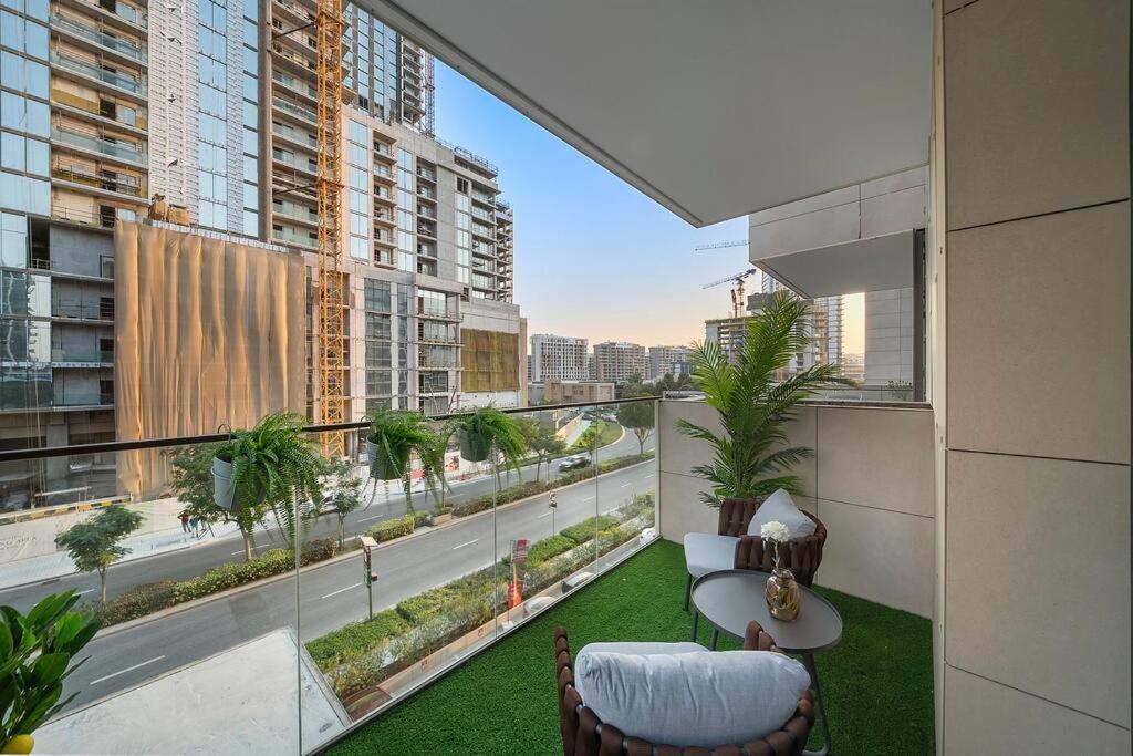 First Class 3br Lively Sanctuary Dubai