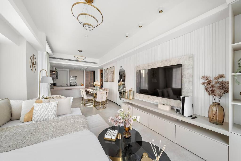 Apartment First Class 3br Lively Sanctuary *